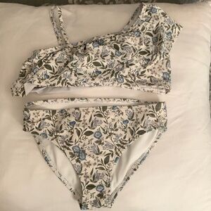 Size 10/12 girls 2 piece swim suit